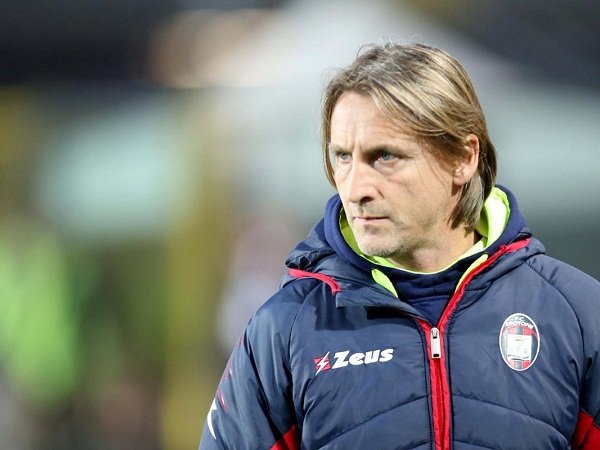 Berita Liga Italia: Pelatih Crotone Anggap Timnya Seperti Karakter Kartun Rango