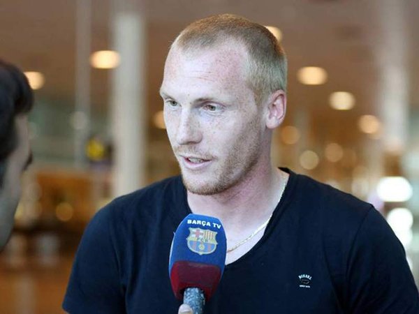 Berita Liga Spanyol: Mathieu Tak Ingin Hengkang dari Barcelona