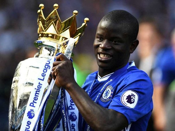 Berita Liga Inggris: Claude Makelele: Peran Khusus Saya Kini Sudah Berganti jadi 'N'Golo Kante Role'