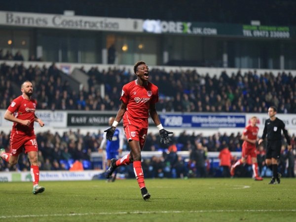 Berita Liga Inggris: Chelsea Enggan Boyong Gabriel Barbosa Karena Tammy Abraham