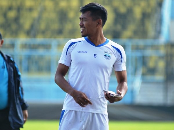 Berita Liga 1 Indonesia: Ramadan dan Trauma Tony Sucipto pada Petasan