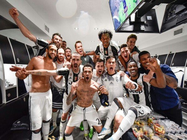 Berita Liga Champions: Pakai Jersey Hitam-Putih, Juventus Bisa Saja Bernasib Buruk di Final Liga Champions