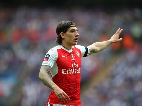 Berita Transfer: Masih Inginkan Bellerin, Barcelona Hindari Pertukaran Pemain dengan Arsenal