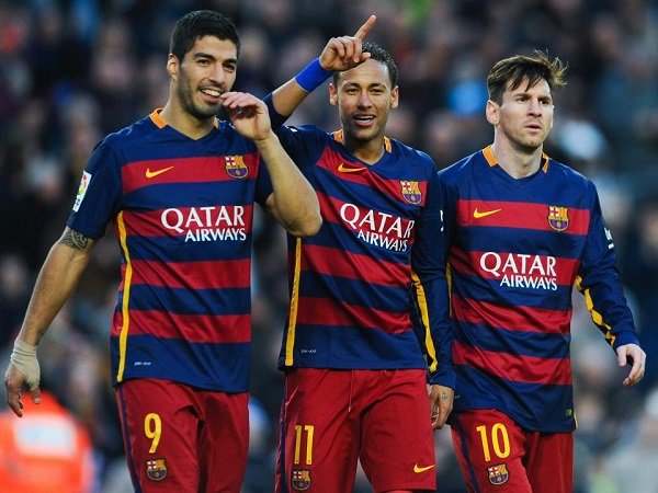 Ragam Sepak Bola: Wah, Kenakan Jersey Barcelona di Arab Bisa Dipenjara 15 Tahun!