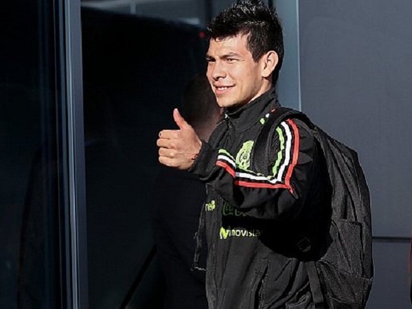 Berita Transfer: Saingi Man City, Benfica Layangkan Tawaran untuk Hirving Lozano