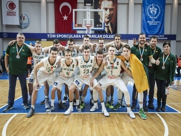 Berita Basket: Lithuania Siap Bertanding di Kejuaraan Eropa FIBA U18