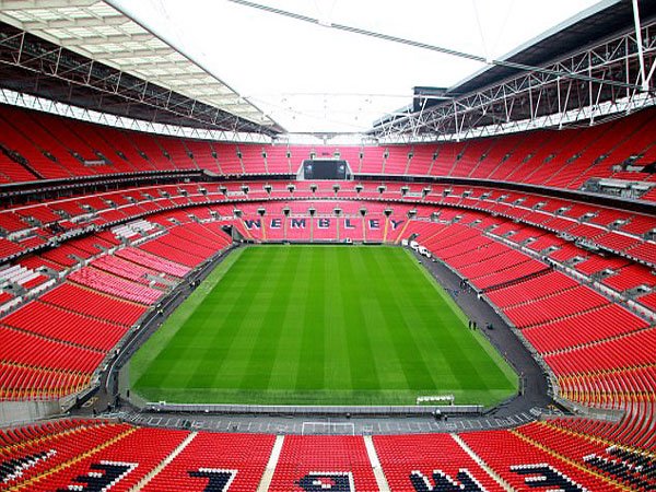 Berita Liga Inggris: Tottenham Hotspur Terkendala Ukuran Lapangan Stadion Wembley
