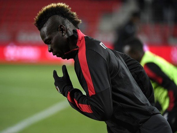 Berita Liga Prancis: Mario Balotelli Resmi Perpanjang Kontrak Bersama Nice