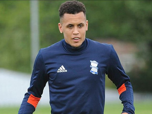 Berita Liga Inggris: Pemain Terlupakan Lazio Ini Berlatih Bersama Birmingham City