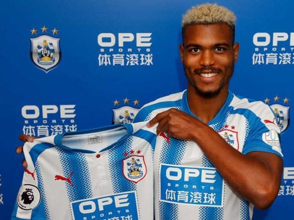Berita Transfer: Huddersfield Town Resmi Dapatkan Steve Mounie dari Montpellier
