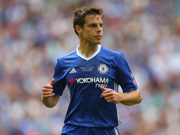 Berita Liga Inggris: Lupakan Bellerin, Barcelona Berpaling ke Azpilicueta