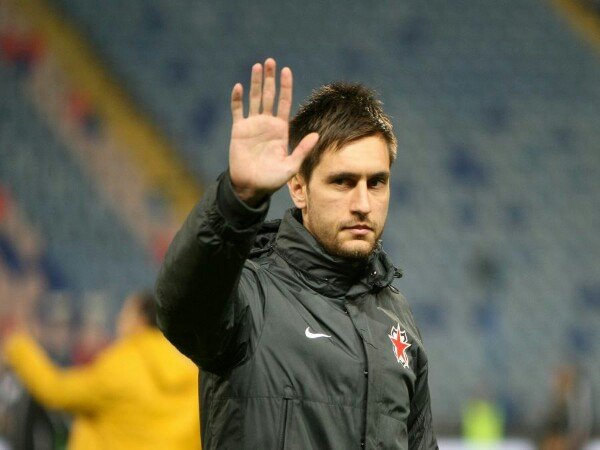 Berita Transfer: Fiorentina Lego Kiper Utamanya ke Nantes