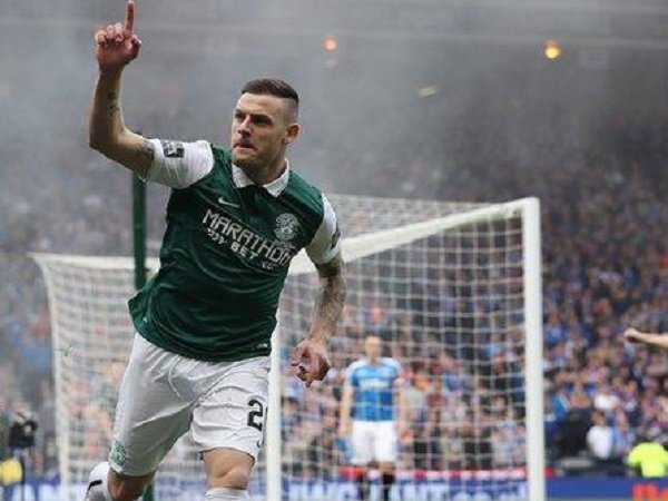 Berita Transfer: Anthony Stokes Kembali Lagi ke Hibernian Untuk Ketiga Kalinya