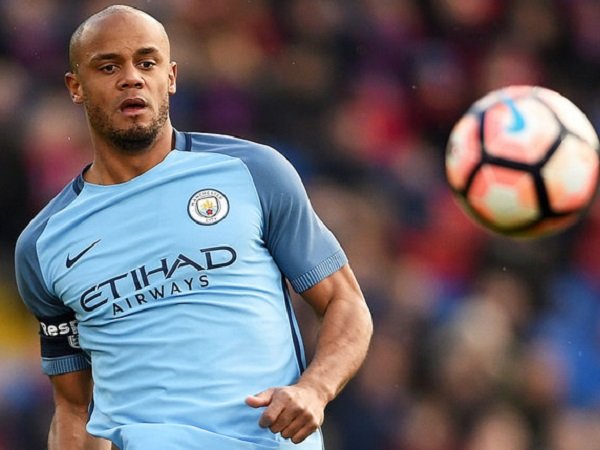 Berita Liga Inggris: Kompany Jadi Perekat Antar Pemain Manchester City di Ruang Ganti
