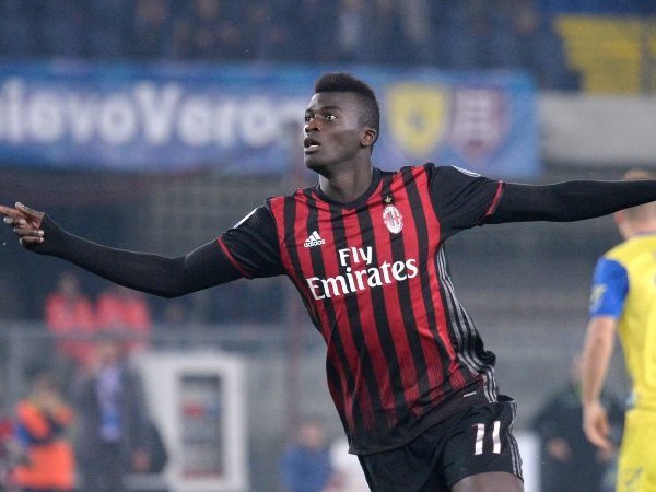 Berita Transfer: Niang Ingin Memutuskan Sendiri Tim yang Ingin Dia Bela