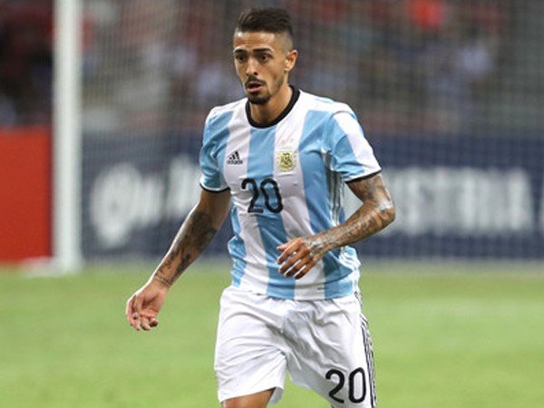 Berita Sepak Bola: Cedera Lutut, Manuel Lanzini Tarik Diri Dari Skuat Timnas Argentina