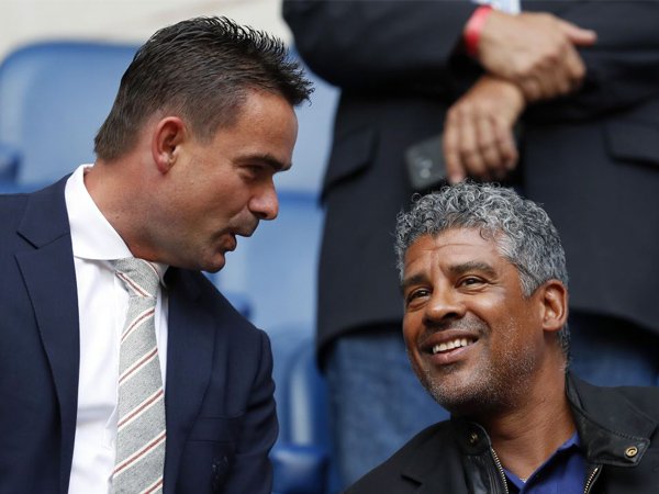 Berita Liga Belanda: Frank Rijkaard Katakan Tidak untuk Ajax