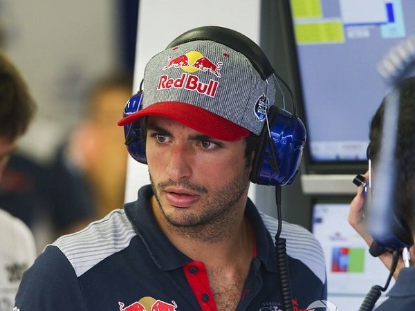 Sean Gelael Kembali Diberi Kesempatan Toro Rosso, Ini Tanggapan Sainz