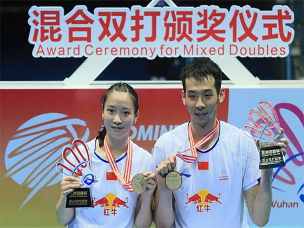 China Akan Merombak Pasangan Peringkat 1 dan 2 Dunia Mereka