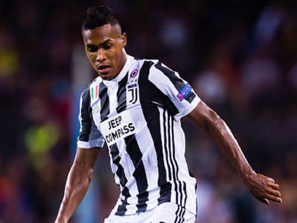 Alex Sandro Masih Jadi Target Utama Chelsea
