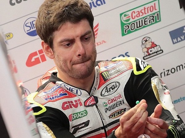 Carl Crutchlow Kesal Karena Tak Mampu Balapan di Kondisi Lintasan Basah