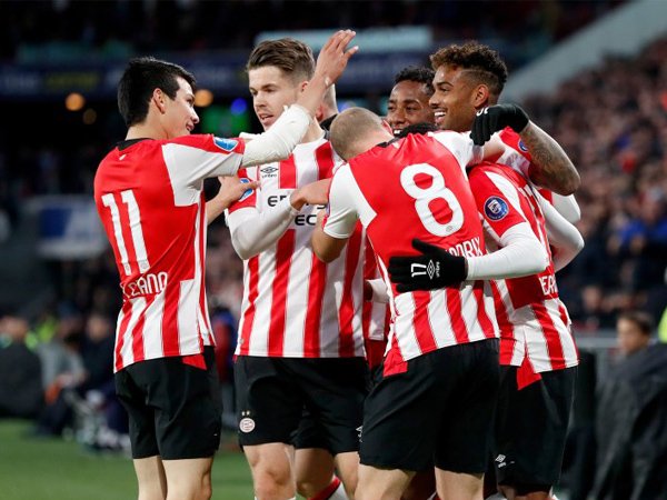 Match Highlight: PSV Eindhoven 4-3 FC Twente. PSV Kian Kokoh di Puncak