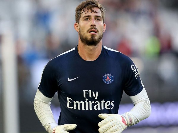 Dortmund Ingin Tarik Kevin Trapp dari PSG