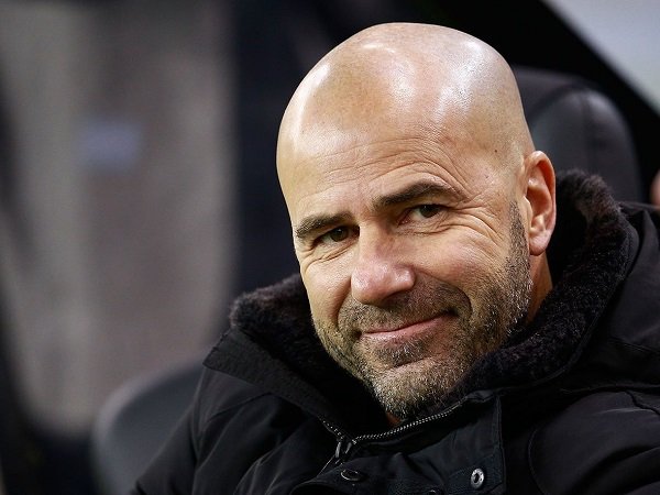 Meski Dortmund Terpuruk, Bosz Tetap Yakin dengan Masa Depannya