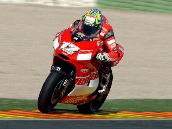 Mantan Pebalap MotoGP ini Kembali Balapan di Usia 48 Tahun