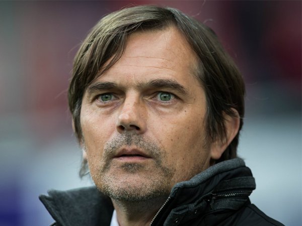 Cocu: PSV Harus Menang Untuk Tebus Kekalahan Pekan Sebelumnya