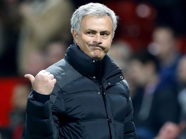 Jose Mourinho Buka Peluang Lepas Dua Bintangnya