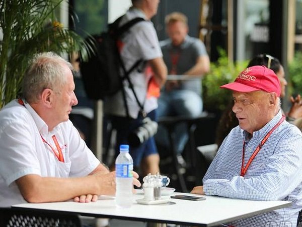 Niki Lauda dan Helmut Marko Komentari Kontrak Baru Verstappen
