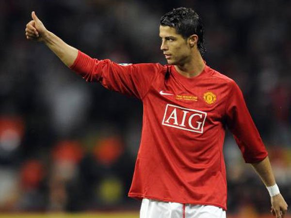 Sempat Didekati Tiga Klub Besar, Ini Alasan Ronaldo Pilih MU