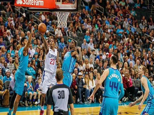 Los Angeles Clippers Benamkan Charlotte Hornets