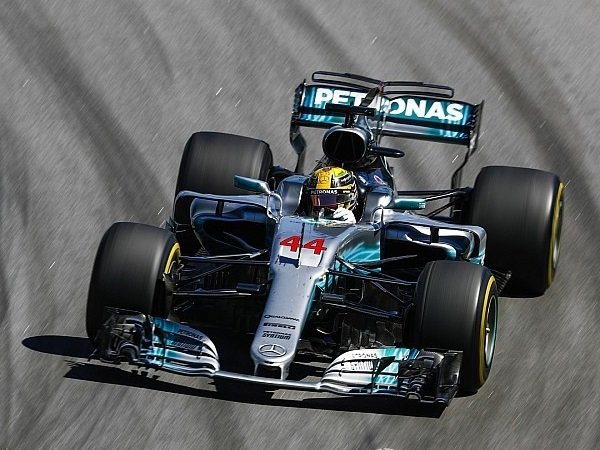 Mercedes Akan Terus Tingkatkan Mesin ke Batas Maksimal