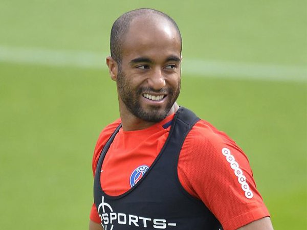 PSG Enggan Pinjamkan Lucas Moura Ke Setan Merah