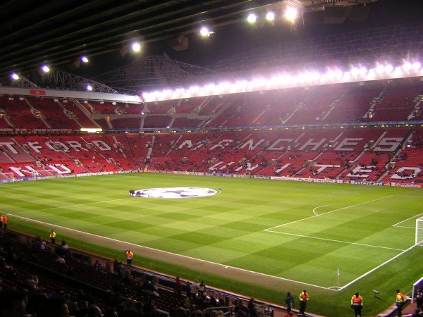 Manchester United dan Sevilla Terlibat Perang Tarif Pertandingan