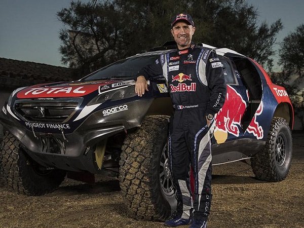 Juara Etape 10, Peterhansel Geser Al-Attiyah