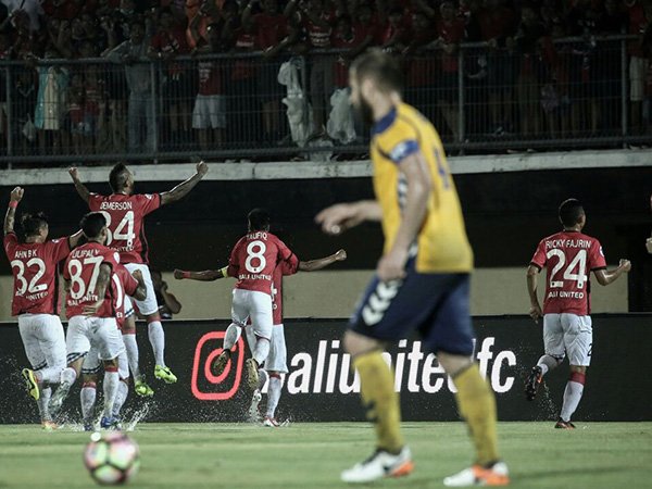 Kemenangan Bali United Tak Lepas Dari Dukungan Semeton Dewata