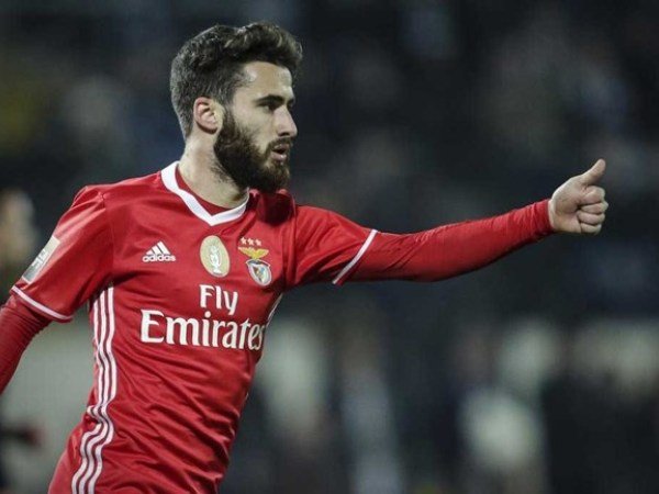 Mengapa Rafa Silva Pilih Bertahan di Benfica?