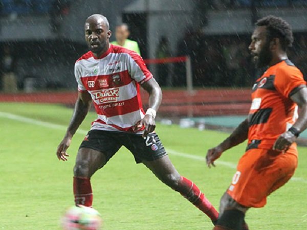 Lepas N'Koyi, Madura United Bidik Striker Asing Baru