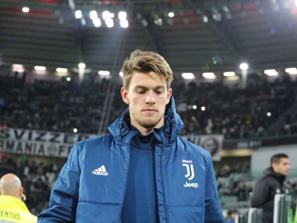 Ingin Perkuat Lini Pertahanan, Arsenal Dikabarkan Tertarik Datangkan Bek Juventus Ini