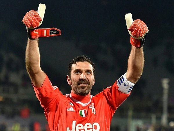 Ternyata Trapattoni Pernah Bikin Buffon Jadi Fans Inter