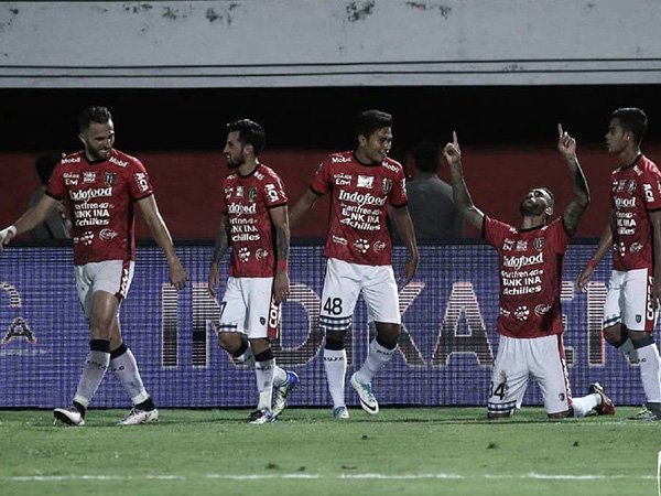 Tanggapan Berbeda Arema FC Terkait Mundurnya Bali United di PGK