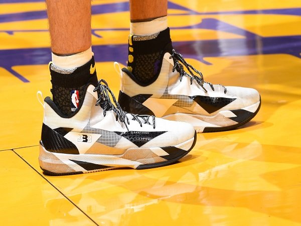 Inilah Model Sepatu Terbaru Milik Lonzo Ball