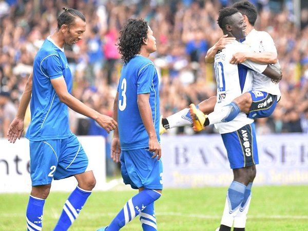 Ezechiel Cetak 4 Gol, Persib Hantam Perserang dalam Uji Coba
