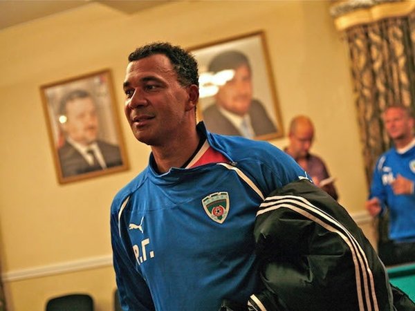 Ruud Gullit: Chelsea Akan Temukan Solusi Tepat