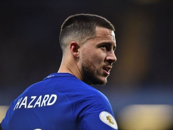 Conte Isyaratkan Peran Berbeda untuk Hazard Melawan Barcelona