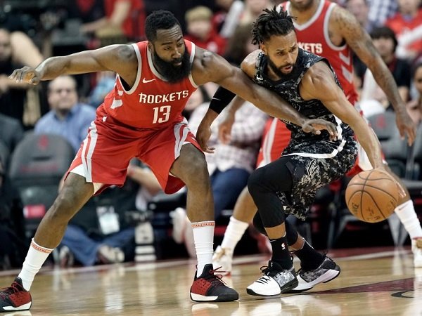 Duet Backcourt Houston Rockets Masih Terlalu Tangguh Untuk San Antonio Spurs