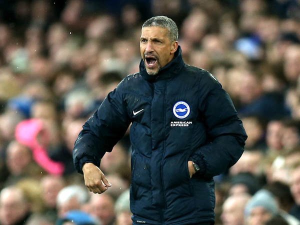 Kalah dari Everton, Chris Hughton Tunggu Respon Positif Pemain Brighton